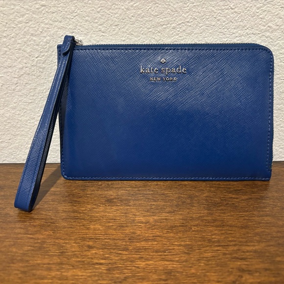 Kate Spade Vibrant Blue Clutch EUC - Picture 1 of 11